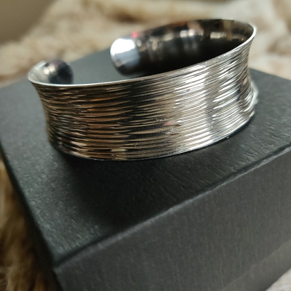 Sterling silver cuff
